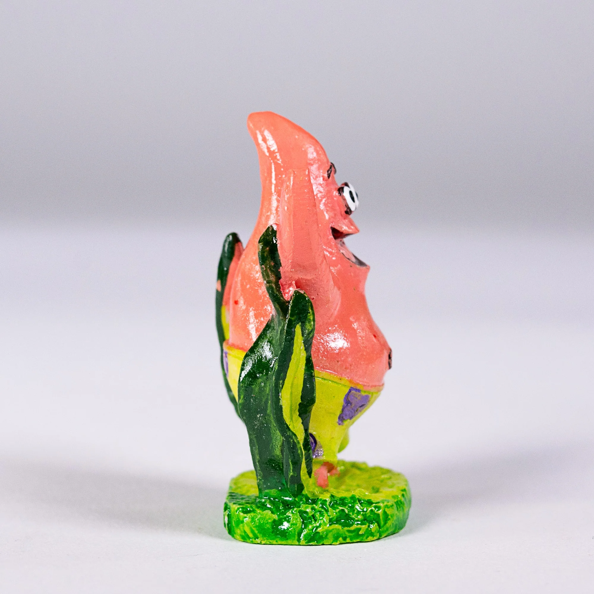 Penn-Plax Officially Licensed SpongeBob SquarePants Aquarium Ornament – Patrick (Mini/Small Size) – Perfect for Freshwater and Saltwater Tanks - Image 4